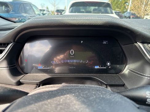 Used 2023 Jeep Grand Cherokee Limited w/ Trailer Tow Prep Group (B) image 5