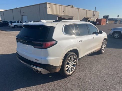 Used 2025 GMC Acadia Denali w/ Super Cruise Package image 7