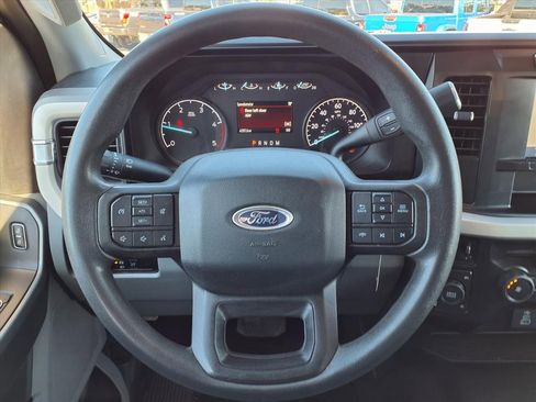 Used 2024 Ford F350 XLT image 31
