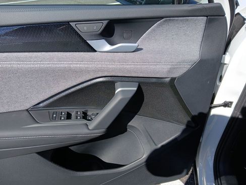 New 2026 Volkswagen Tiguan S image 11