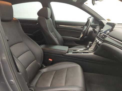 Used 2019 Honda Accord Sport image 21