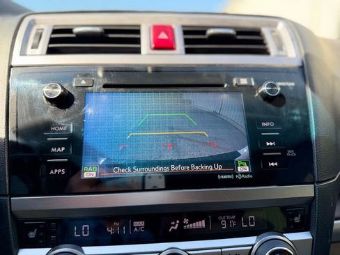 Used 2017 Subaru Outback 2.5i Limited image 29
