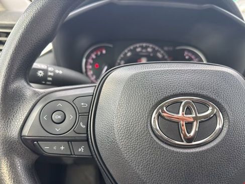 Used 2023 Toyota RAV4 LE image 13