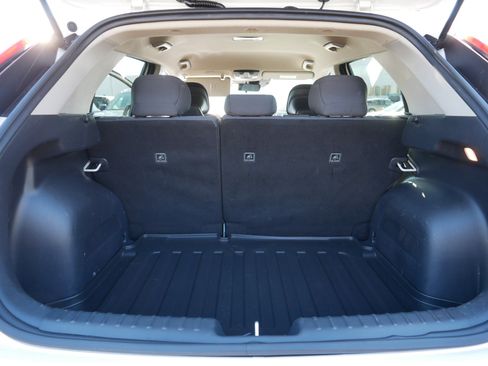 Certified 2023 Kia Niro LX image 19