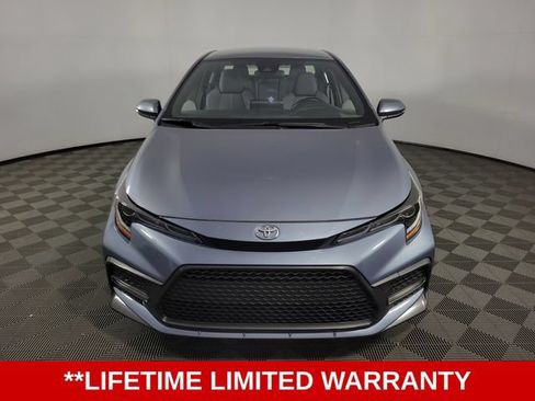 Used 2021 Toyota Corolla SE FWD image 3