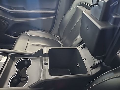 Used 2024 Jeep Grand Cherokee Limited image 23