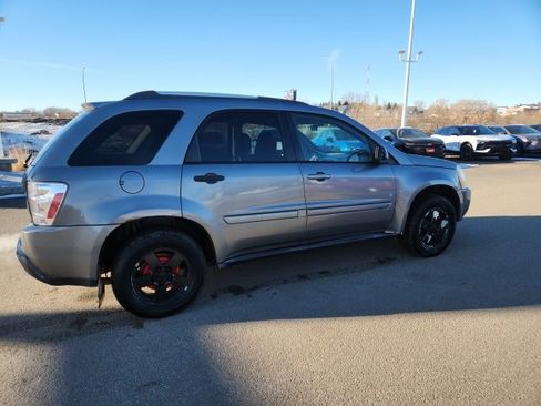 Used 2005 Chevrolet Equinox LS w/ Preferred Equipment Group image 8