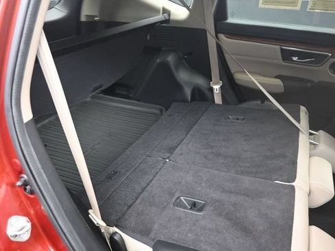 Used 2018 Honda CR-V Touring image 27