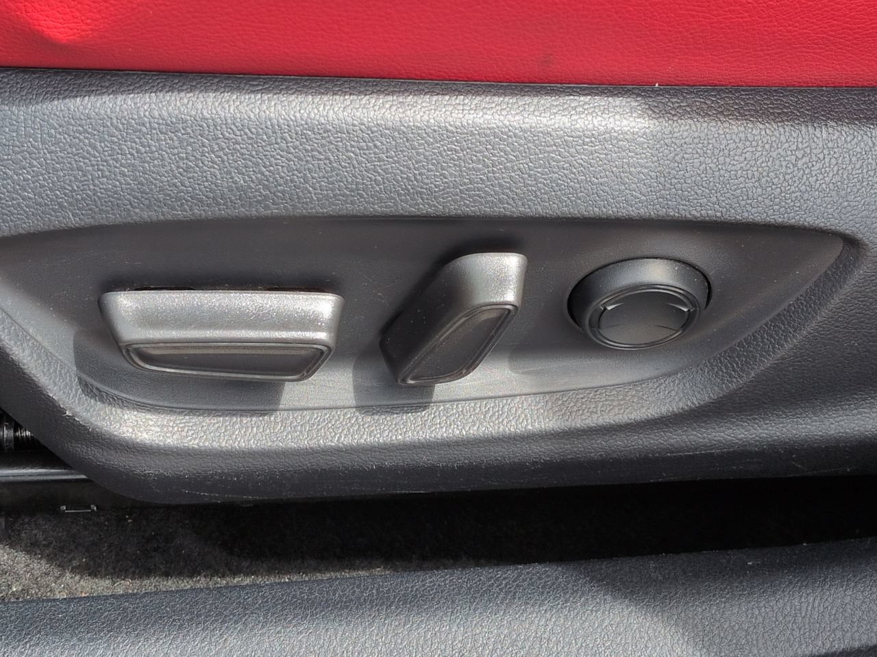 Used 2022 Toyota Camry XSE FWD image 20