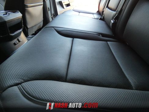 Used 2024 Toyota Tundra Limited AWD/4WD image 45