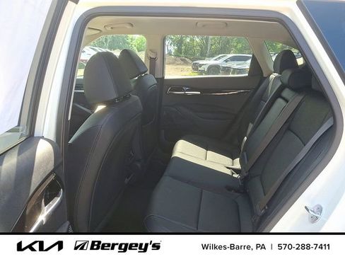 Certified 2025 Kia Seltos EX AWD/4WD image 6