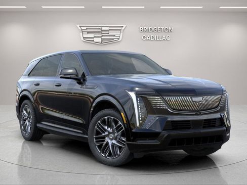 New 2025 Cadillac Escalade IQ Sport 2 w/ LPO, ONYX Package image 2