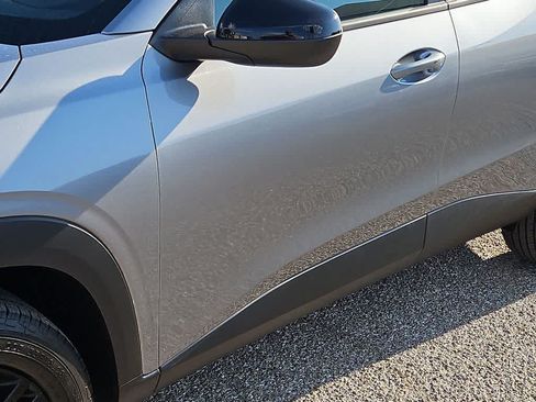 Used 2025 Chevrolet Trax ACTIV FWD image 15