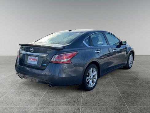 Used 2013 Nissan Altima 2.5 SV image 5