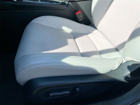 Used 2025 Honda Civic Sport Touring image 19