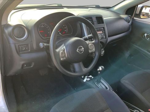 Used 2012 Nissan Versa FWD image 13