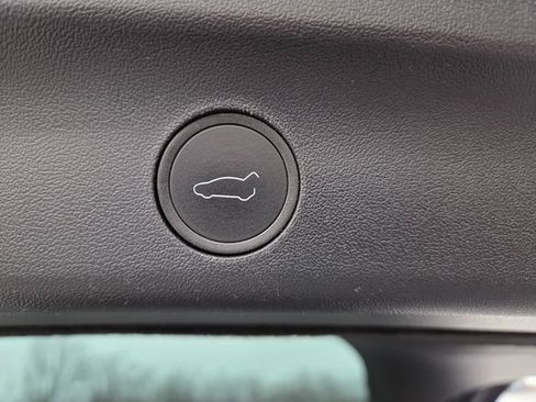 Used 2023 Tesla Model Y Long Range image 40