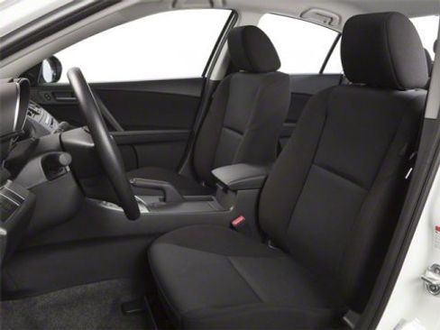 Used 2010 MAZDA MAZDA3 i Touring image 11