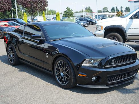 Used 2011 Ford Mustang Shelby GT500 w/ SVT Performance Pkg RWD image 7