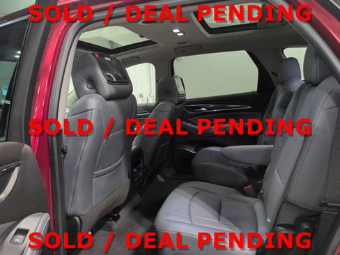 Used 2019 Buick Enclave Premium w/ Experience Buick Package image 8