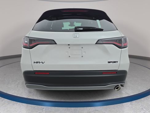 New 2026 Honda HR-V Sport image 6