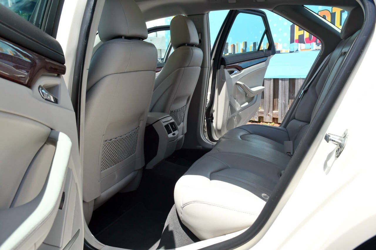 Used 2012 Cadillac CTS Luxury RWD image 18