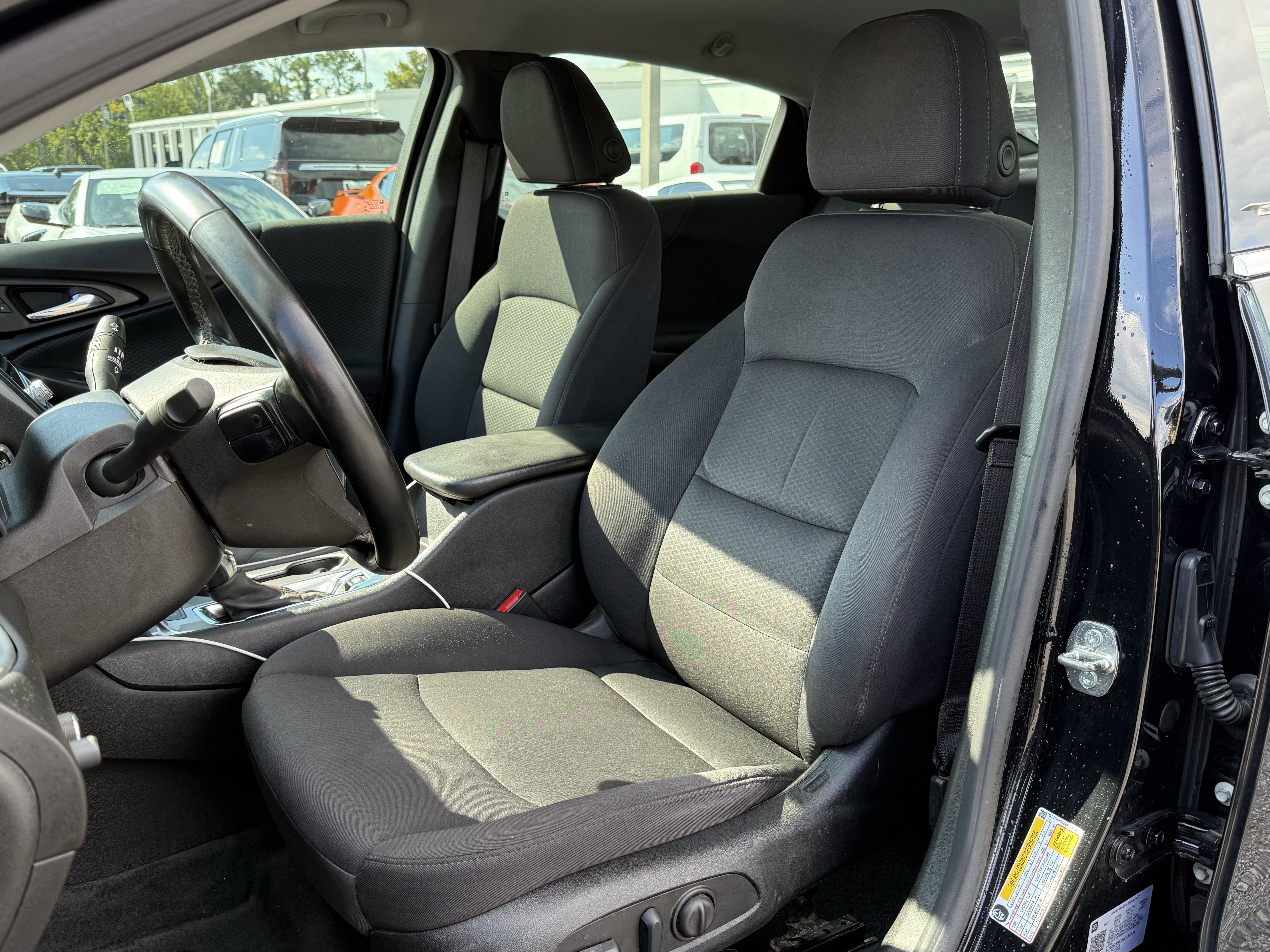 Used 2024 Chevrolet Malibu RS FWD image 16