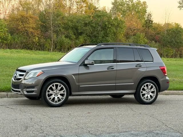 Used 2013 Mercedes-Benz GLK 350 4MATIC image 28