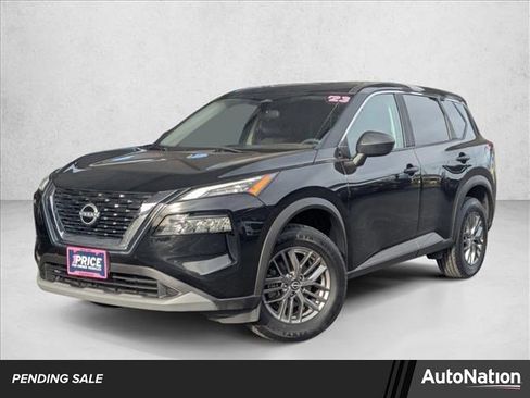 Used 2023 Nissan Rogue S image 1