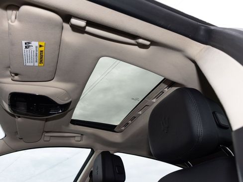 Used 2022 Maserati Quattroporte Modena image 41