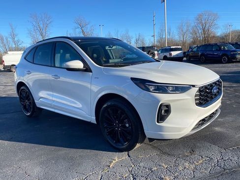 New 2025 Ford Escape ST-Line Elite w/ Equipment Group 501A image 10