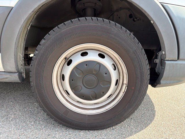 Used 2020 Ford Transit 250 Medium Roof RWD image 24