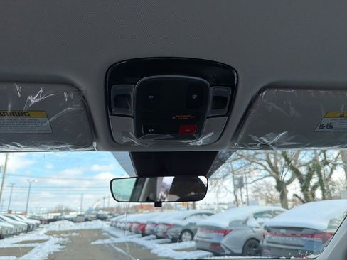 New 2026 Hyundai Tucson SE image 18