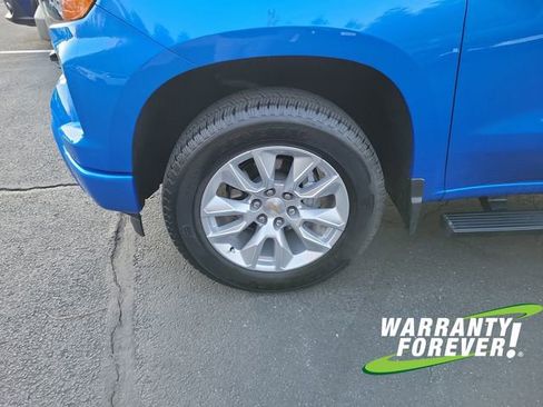 Used 2025 Chevrolet Silverado 1500 Custom image 18