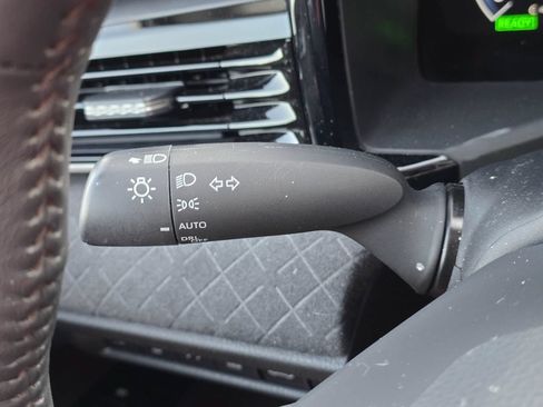 Used 2025 Toyota Camry XLE w/ Premium Plus Package FWD image 24