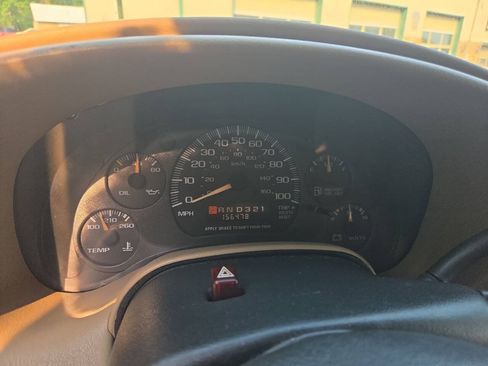 Used 2002 Chevrolet Astro Passenger AWD image 16