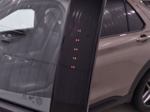 New 2026 Ford Explorer ST-Line w/ ST-Line Street Pack image 33