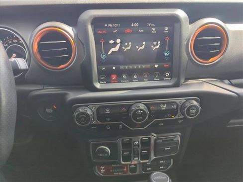 Used 2023 Jeep Gladiator Mojave w/ LED Lighting Group AWD/4WD image 13