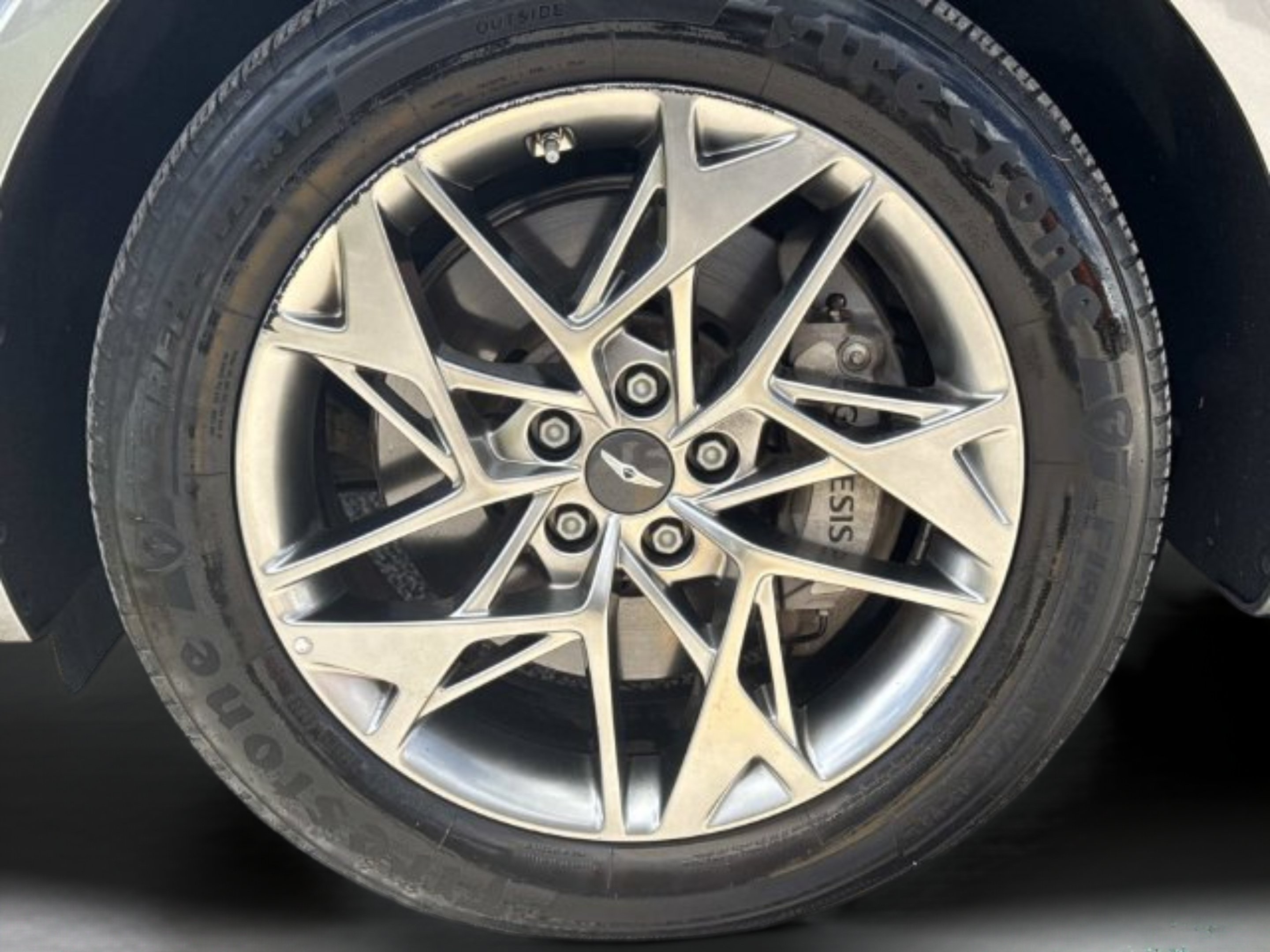 Used 2025 Genesis GV70 2.5T AWD/4WD image 31