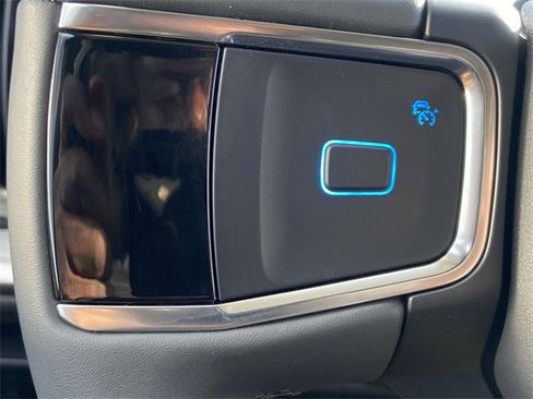 New 2025 Ford Expedition Max Active image 17