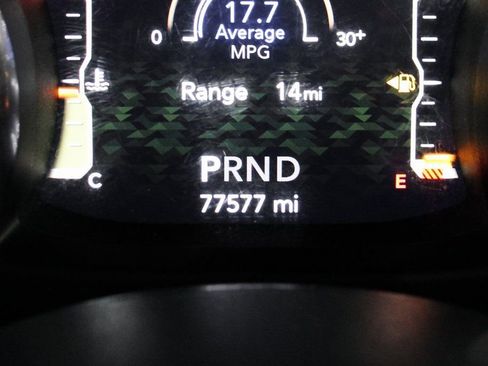 Used 2020 Jeep Wrangler Unlimited Sahara image 21