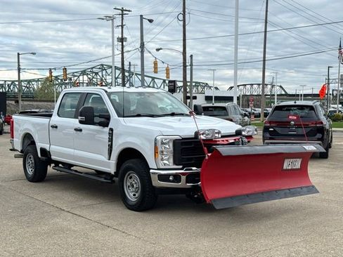 Used 2023 Ford F350 XL w/ XL Off-Road Package AWD/4WD image 7