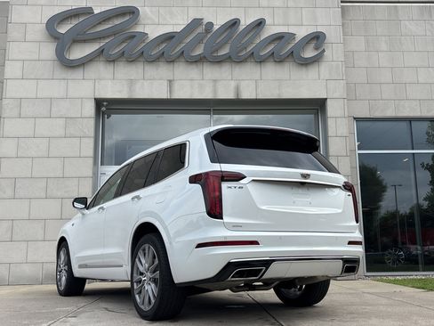 Used 2024 Cadillac XT6 Premium Luxury w/ Platinum Package image 8
