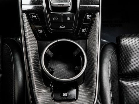 Used 2020 Porsche 911 Carrera S image 18