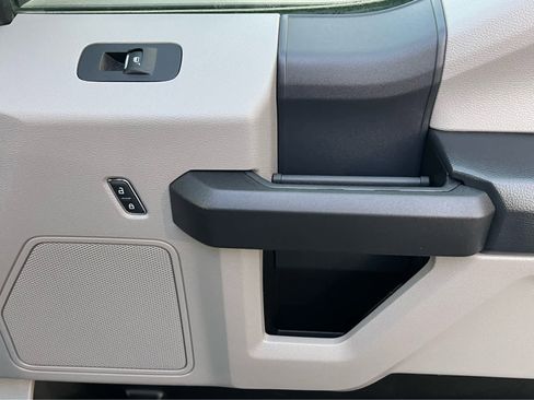 Used 2022 Ford F350 XL w/ Power Equipment Group image 18