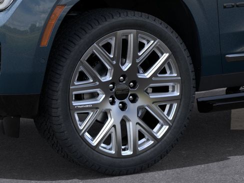 New 2026 GMC Yukon XL Denali Ultimate w/ LPO, Illumination Package AWD/4WD image 9