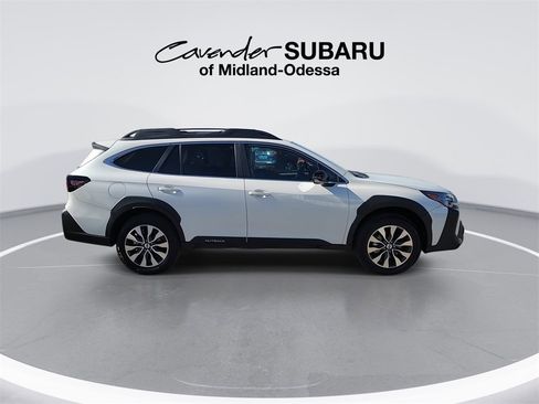 Used 2024 Subaru Outback Limited image 9