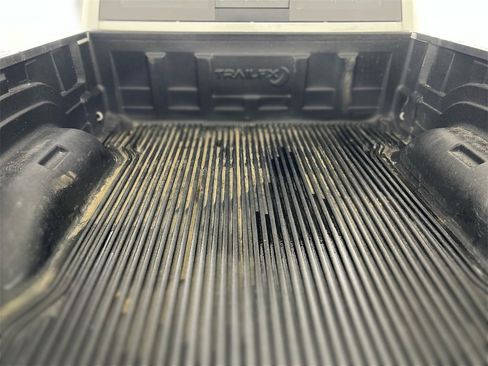 Used 2024 RAM 2500 Laramie image 20