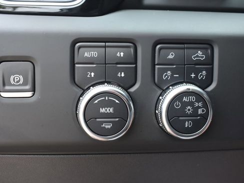 Used 2024 GMC Sierra 1500 Denali w/ Technology Package image 31