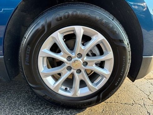 Used 2019 Chevrolet Equinox LT FWD image 32